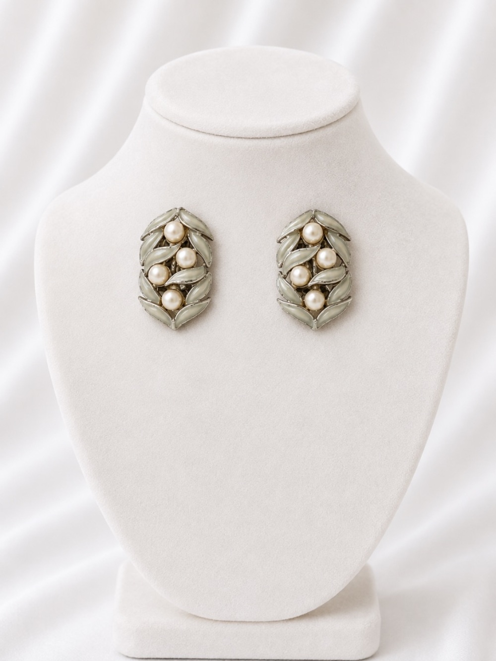 CHAREL Vintage White Enamel Leaves and Faux Pearl Clip-On Earrings